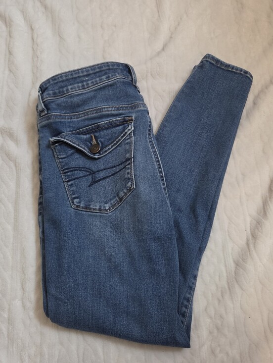 American Eagle Outfitters Denim - American Eagle Women's Blue Casual Jeggings With Button Detailing 6 Short